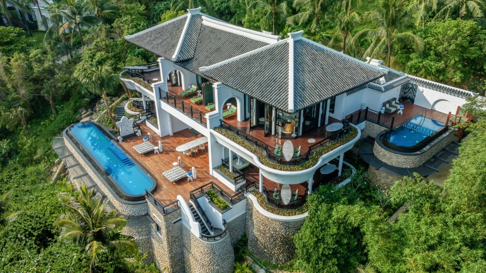 Sun Paradise Land