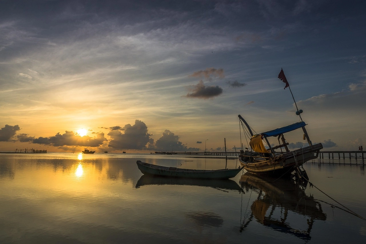 https://sun-ecommerce-cdn.azureedge.net/ecommerce/service-sites/thumbnail/SunParadiseLandPhuQuoc/google-doc/post_id_12139/58990/image-thumb__58990__1600/AD_4nXfU_zpgDo4mIwYHvDGJ7ii-4yg4Sn0S6awoJGNqAi8x8N4RP1GrMjZCnmNFdQCwzDSZRC3ak-6tlHdcoHYxKL6mAJHhGrll2fr0JTGox8Pj2MvY-IJk7uNfq0ZaP5wXCxWuM-EbKQKAnTqX2ErVQZR_XPt5i6pLJD73CDSkgQJDFP5GN2A.webp