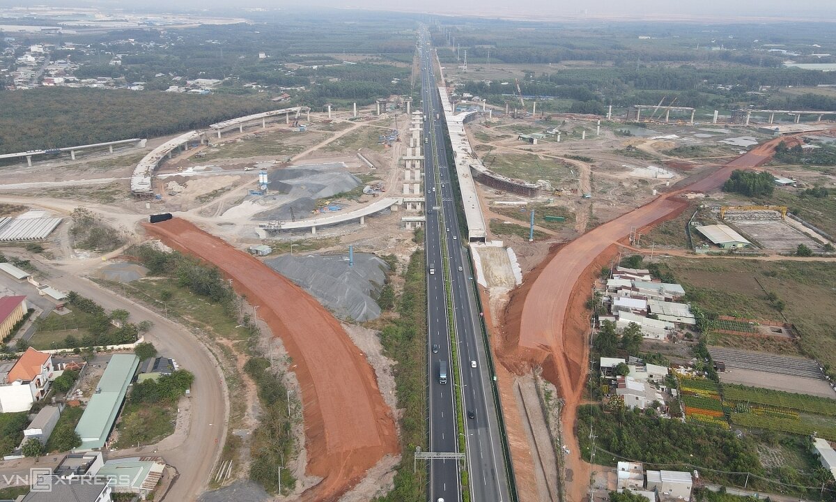 Bien Hoa – Vung Tau Expressway (HCMC section) accelerates toward completion