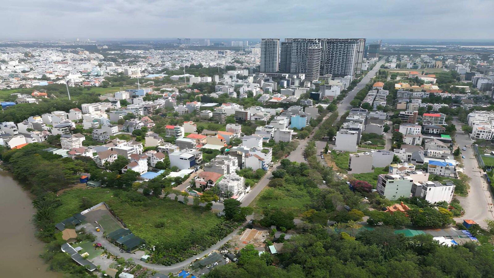 Hướng dẫn chi tiết thủ tục bán nhà cho người mua vay ngân hàng