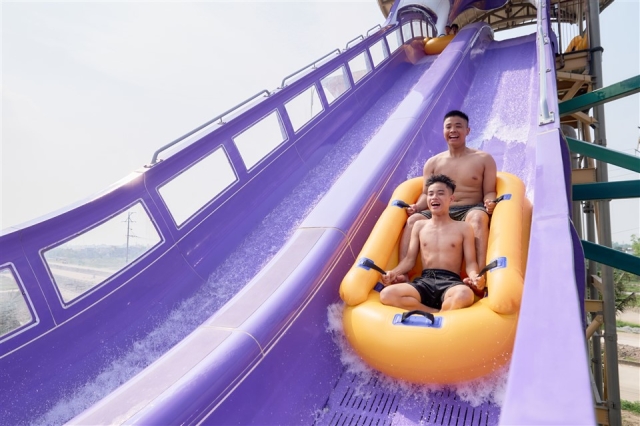 Top 5 reasons why Ha Nam Water Park is a popular destination